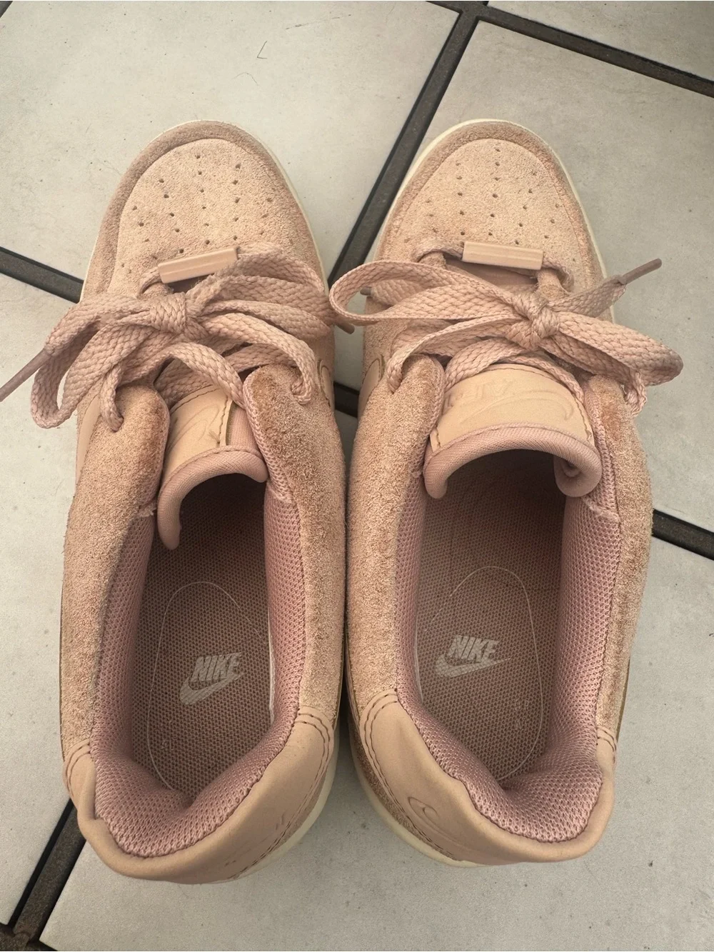 Nike Women’s Blush Suede Low-Top Sneakers AF1 Size 6